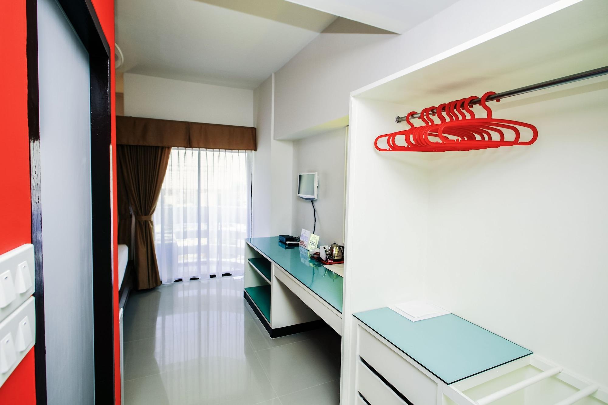 Хостел A-2 House Бангкок Экстерьер фото