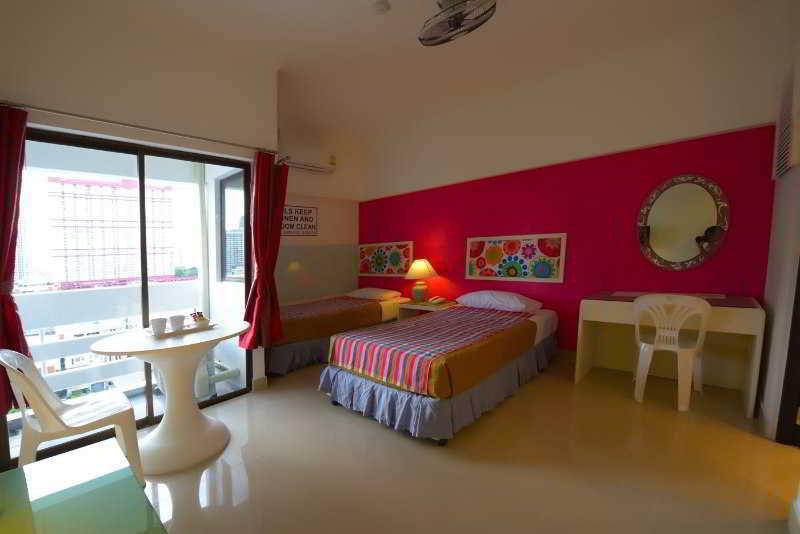 Хостел A-2 House Бангкок Экстерьер фото